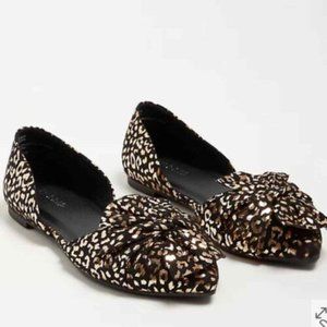 Torrid Gold Metallic Leopard Print Flats 11 NWT Shiny Pointed Toe Bow D’orsay